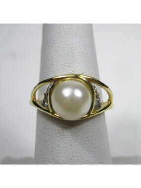 EDCO Simulated Pearl Gold Tone CZ Ring Elegant Size 7